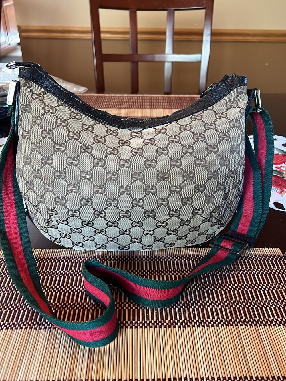 Gucci Beige Brown Monogram Crossbody with Green & Red Web Strap - Picture 5 of 16